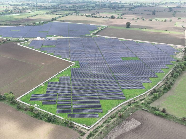 15 MW solar project of Gaur's Group at Mahoba by Jakson Solar